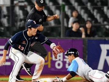 韓国プロ野球、観客数が前年比41万人減…審判のせいにしている場合ではない