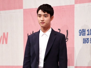 EXOのD.O、7月1日に入隊。ファンから「除隊が待ち遠しい」の声