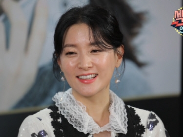 女優イ・ヨンエ、テレビで子供について言及「私が女優だと知っているけれど…」