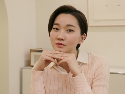 映画『三姉妹』のチャン・ユンジュ、モデルやDJでも活躍した彼女は“演技と親しくなる段階”【インタビュー】